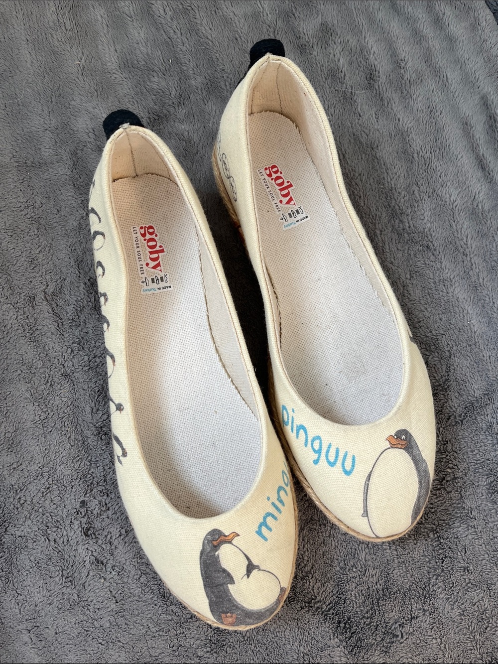 Goby Cream Penguin Print Ballet Flats